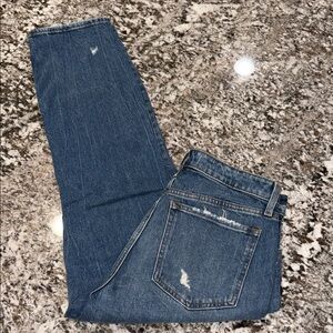 Abercrombie & Fitch - High Rise Mom Jean - Curve Love - Distressed